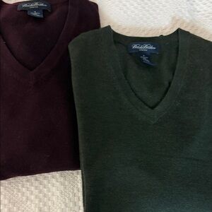 Brooks Brothers V-Neck Merino Wool Stretch